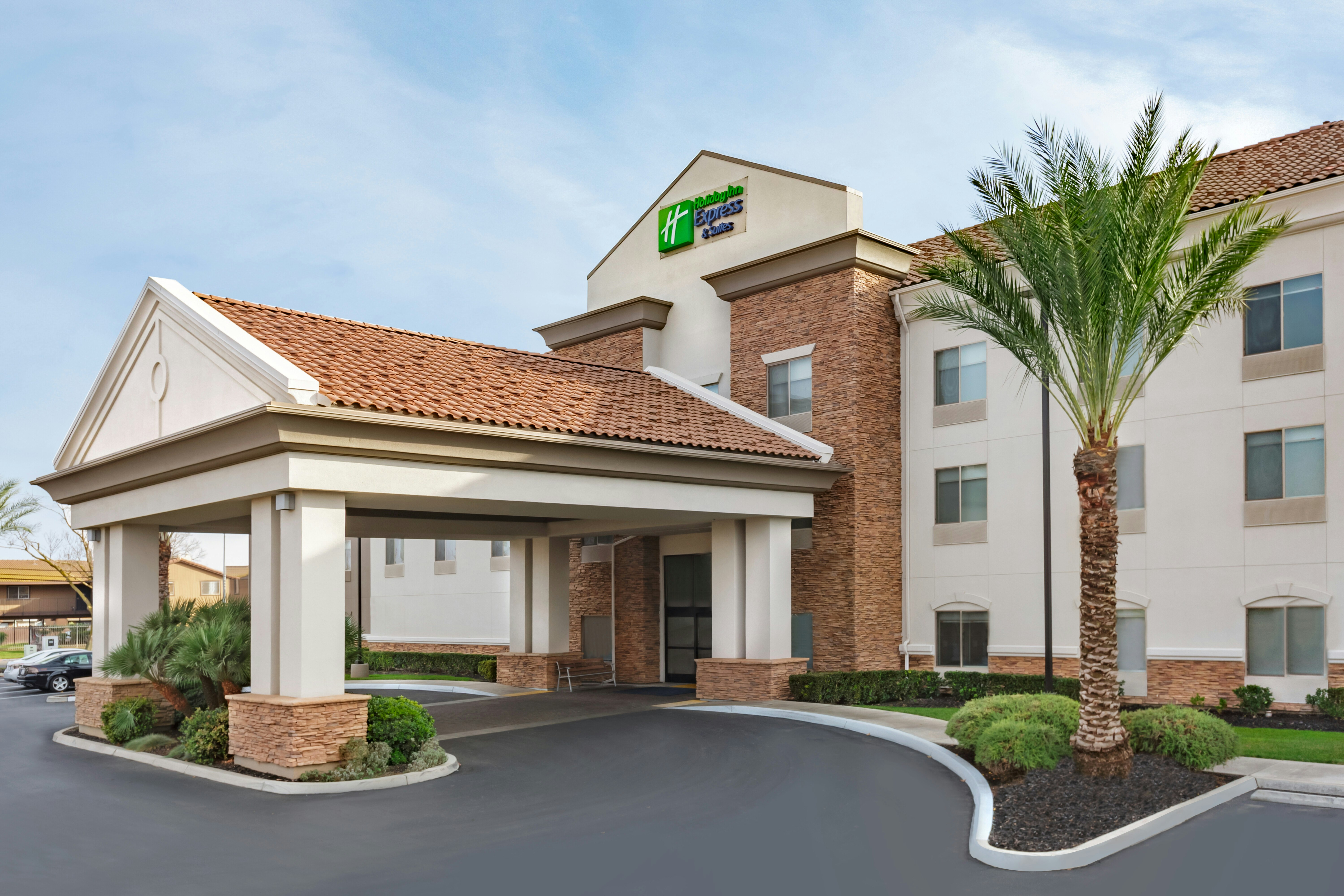 Holiday Inn Express Hotel And Suites Merced 6/52
