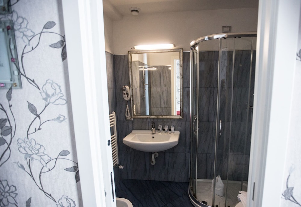 Hotel Relax Roma Nord 45/50