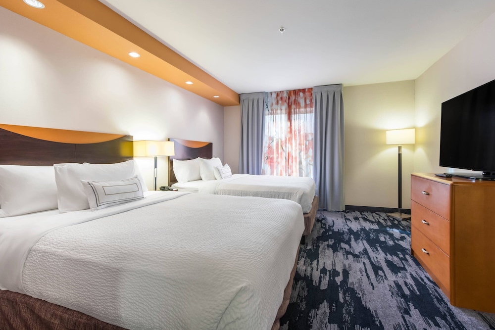 Fairfield Inn And Suites Columbia 14/36