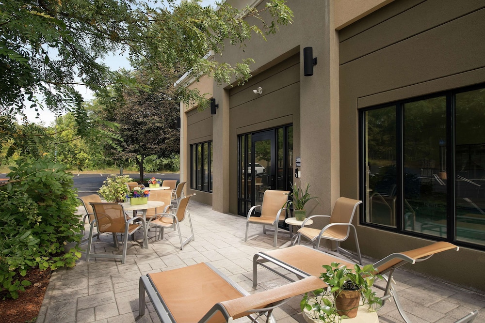 Hampton Inn Haverhill 7/50