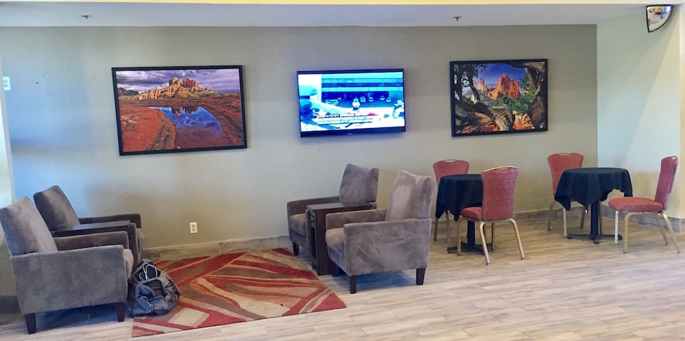 Travelers Inn 32/48