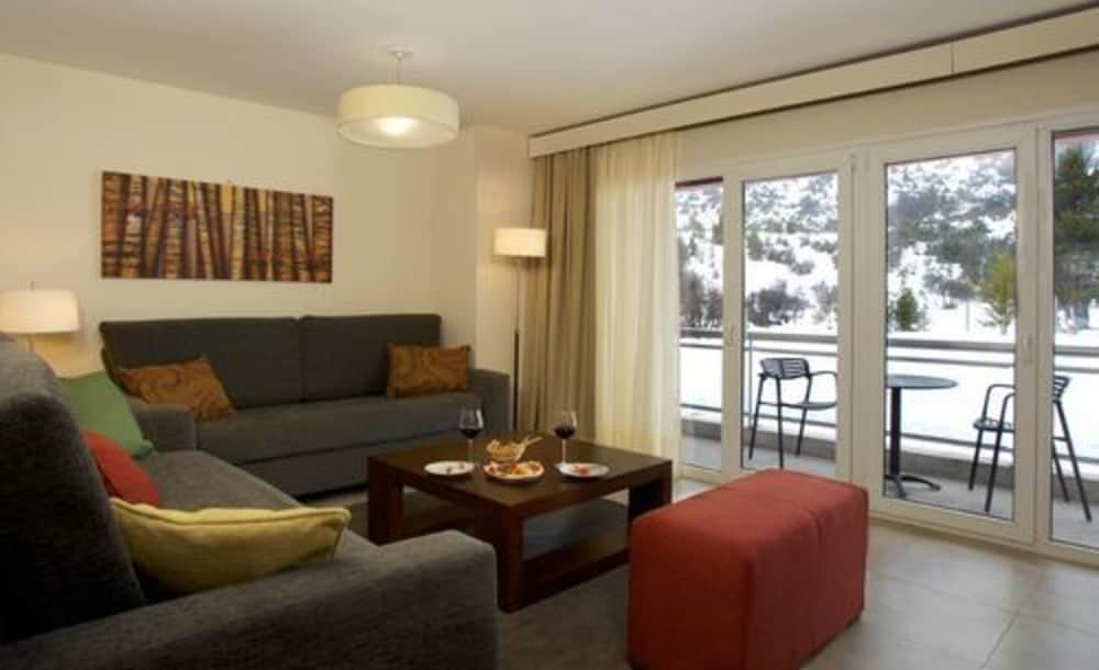 Condo Hotel 23/36