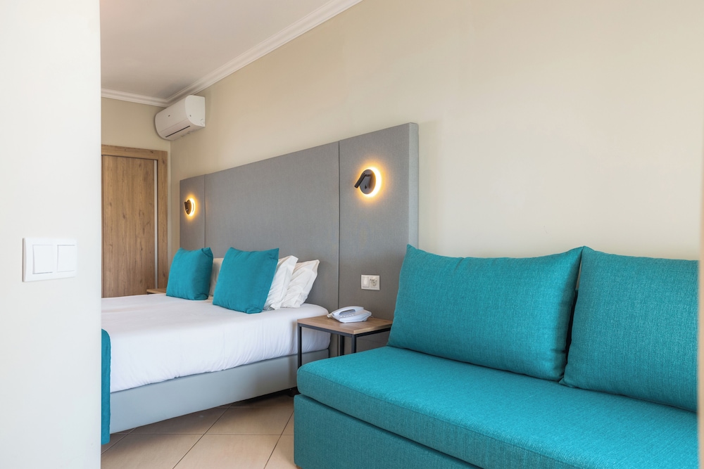 Atismar Hotel 19/50
