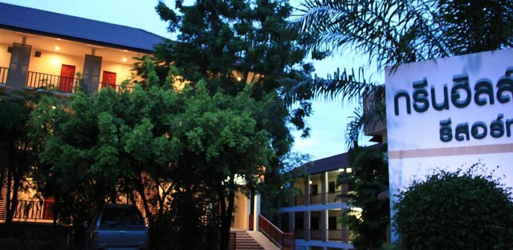 Green Hill Resort 45/50