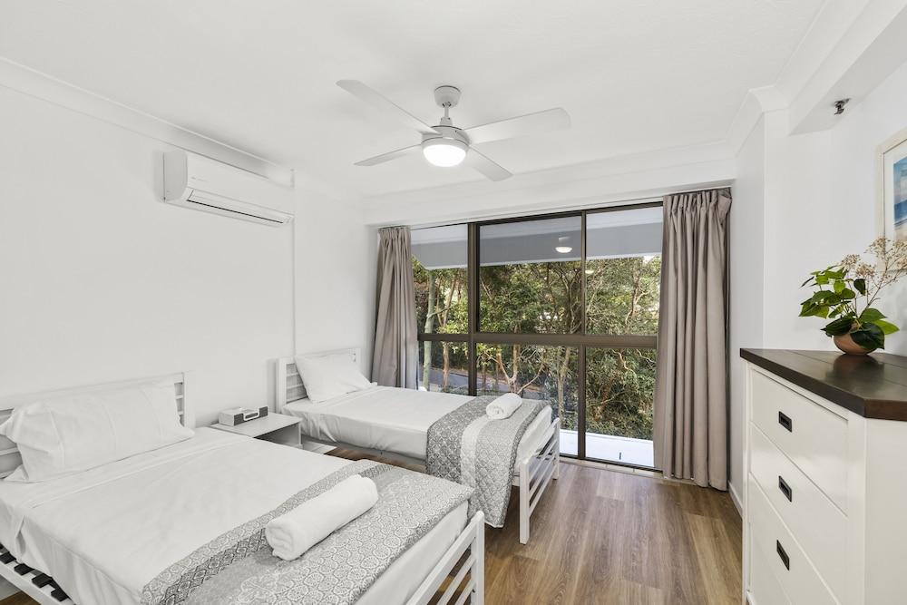 2 Bedrooms, Apartment, Queen and Twin Beds, Hinterland View