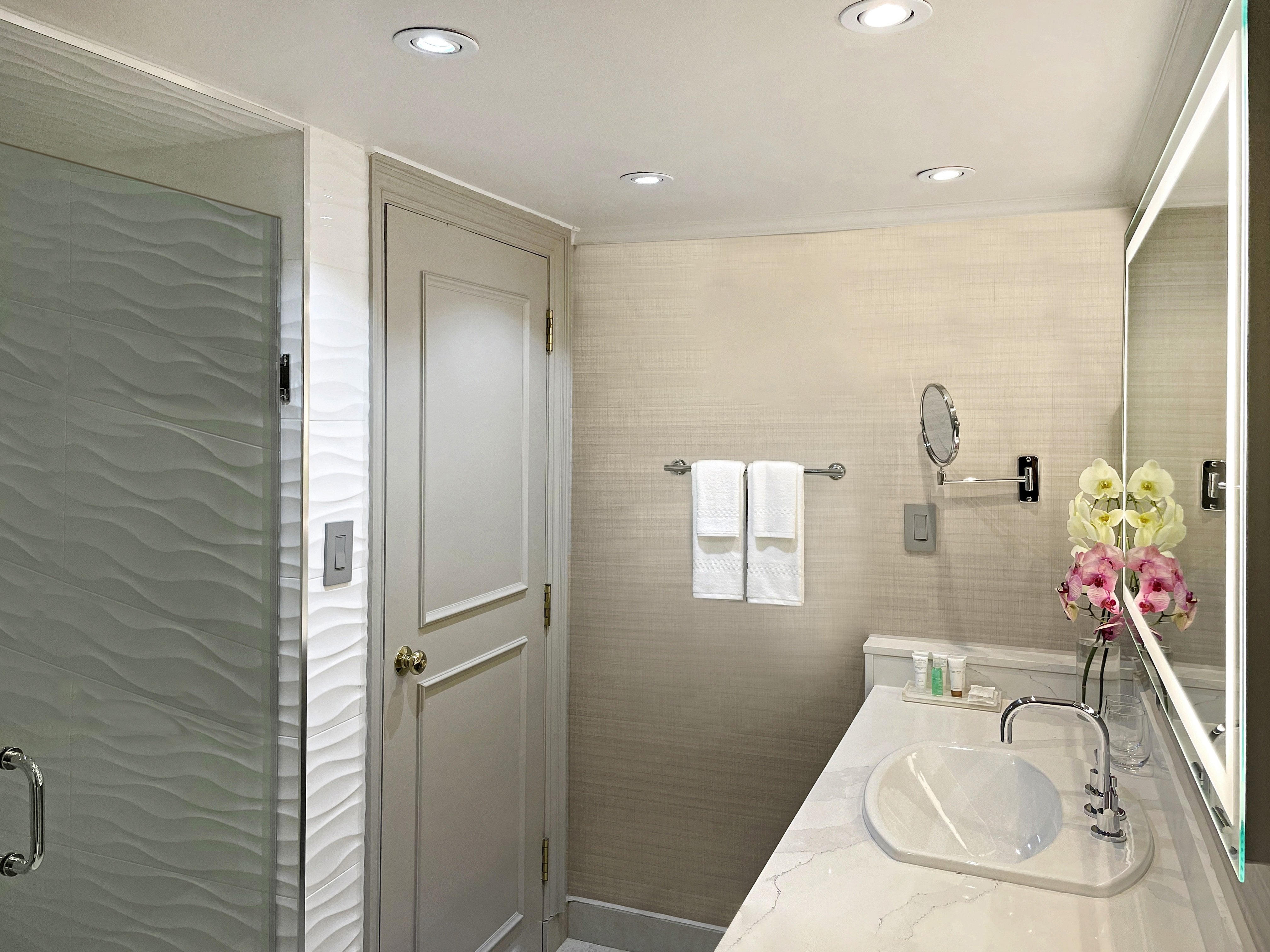 Crowne Plaza Toronto – North York 70/70