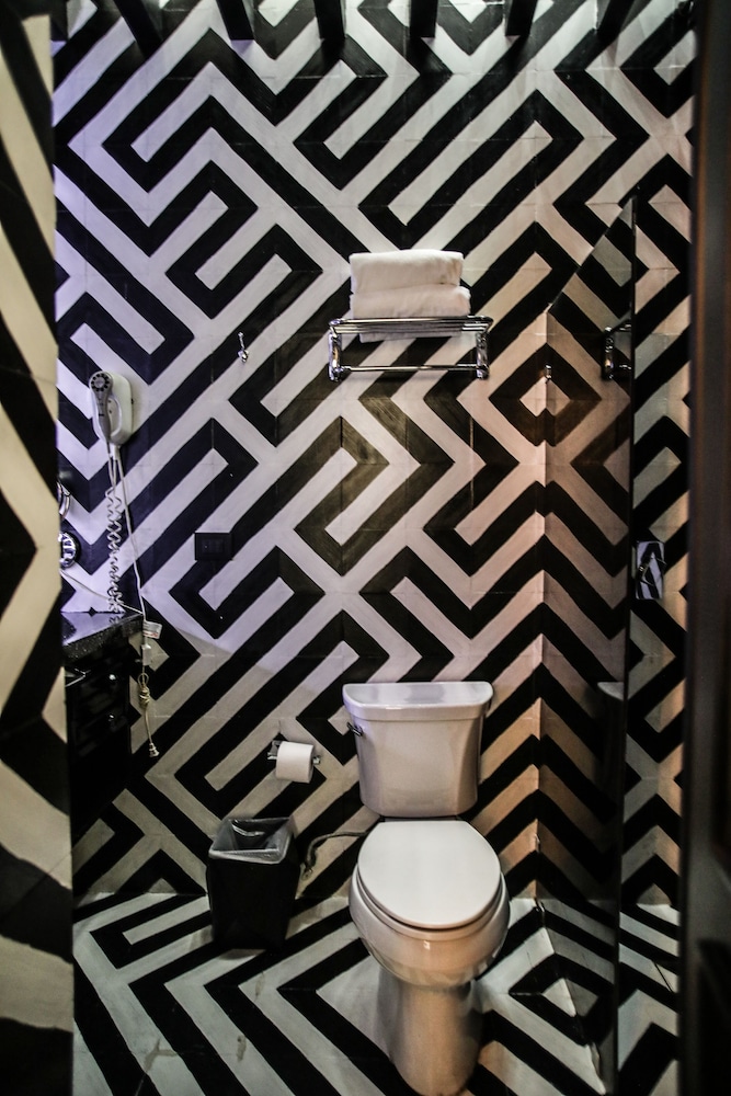 Quinta Esencia Hotel Boutique 75/77