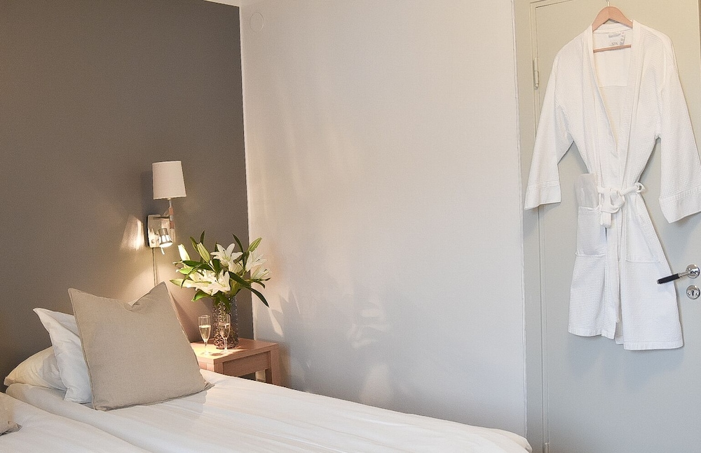 Akademihotellet 12/47