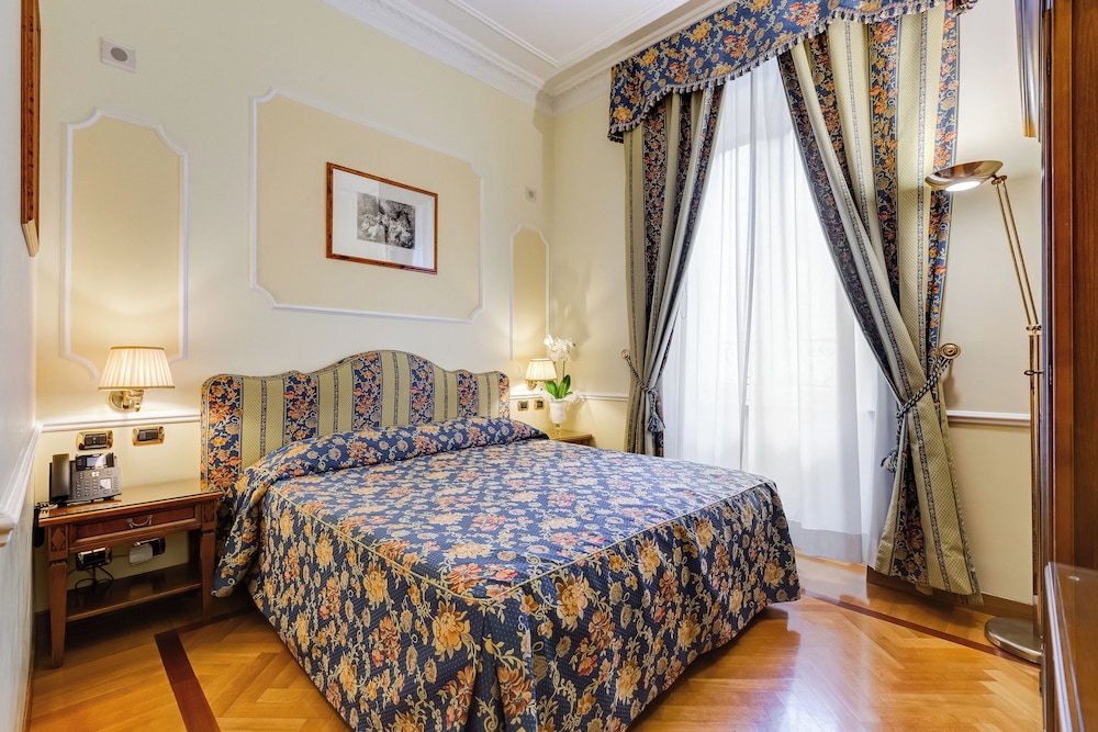STANDARD, DOUBLE OR TWIN BED