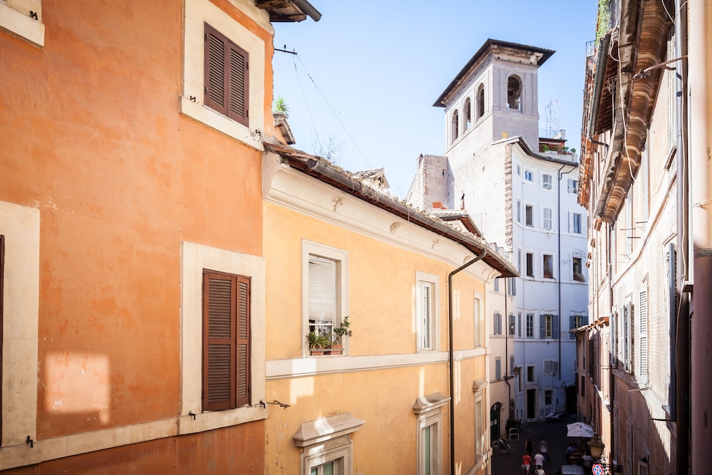 Sweet Navona 2/50