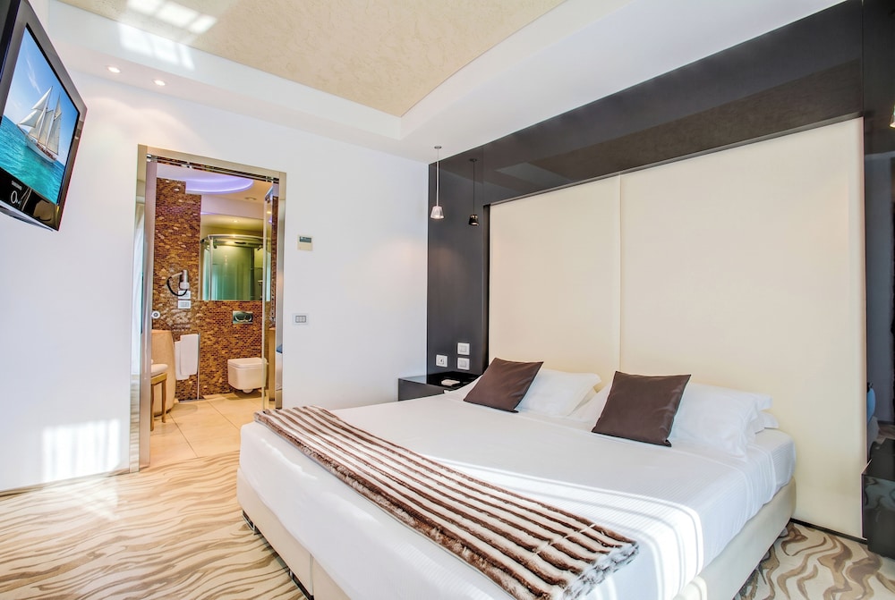 Hotel Premier & Suites 17/60