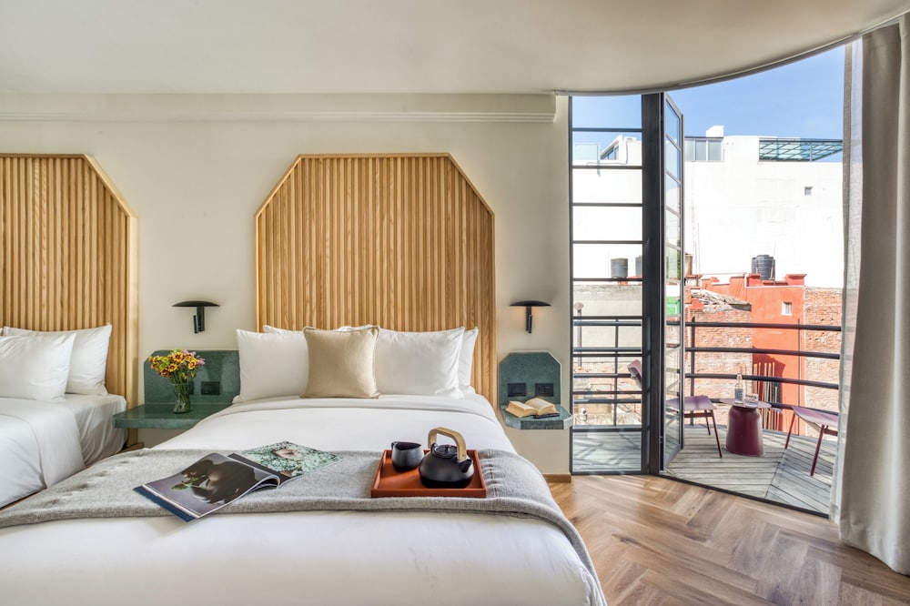 Rodona Hotel 8/50