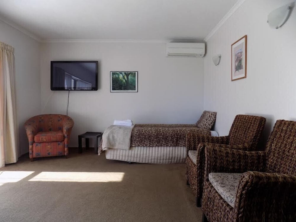 Garden City Motel 19/50