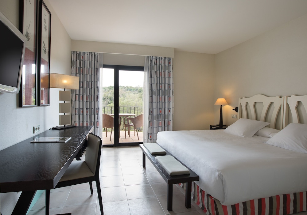 Hotel Encinar de Sotogrande (ex NH Sotogrande) 10/67