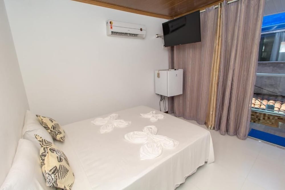 Pousada Camburi 28/50