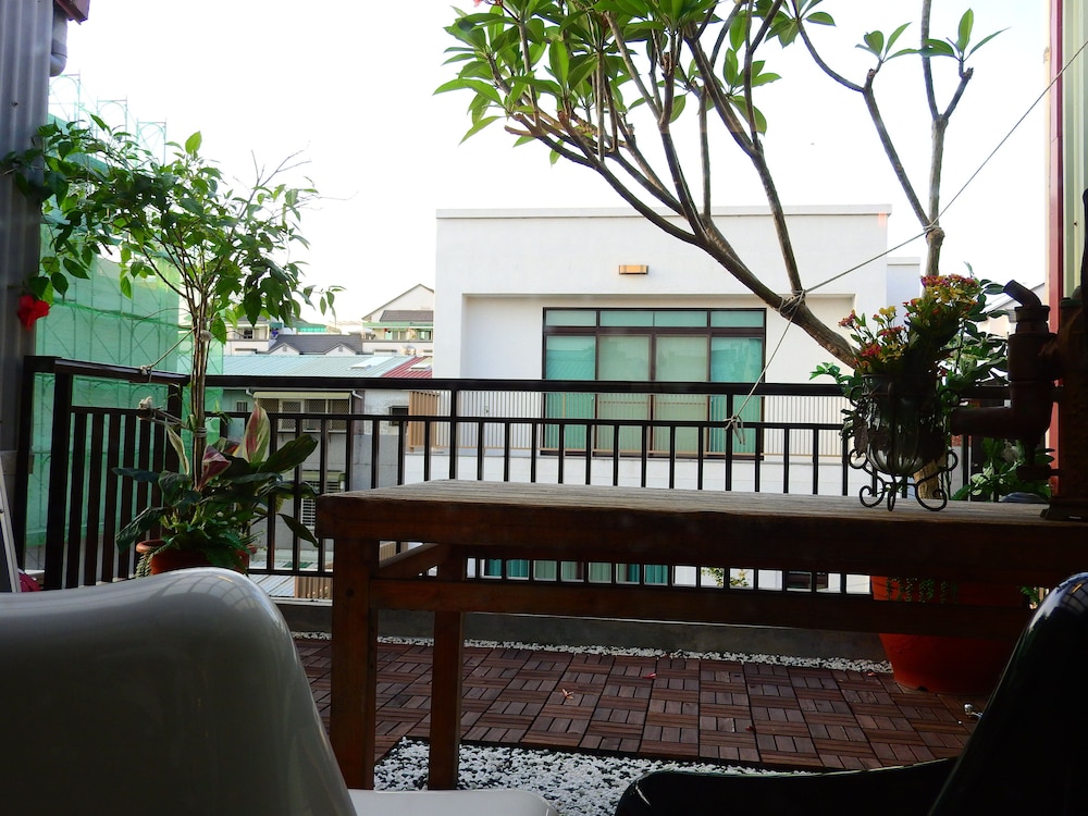 Anping House 2/50