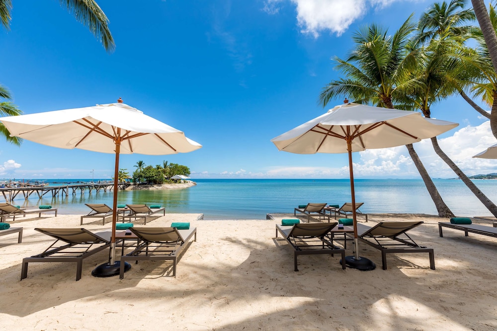 OUTRIGGER Koh Samui Beach Resort 82/85