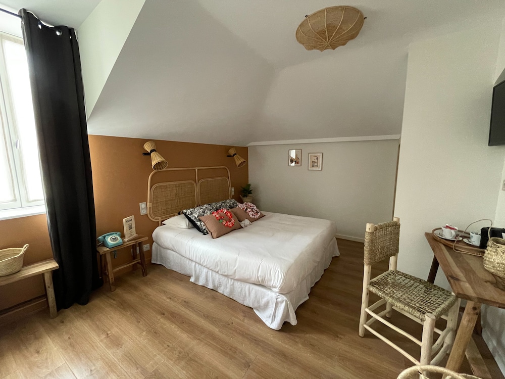 Palym Hotel 7/50