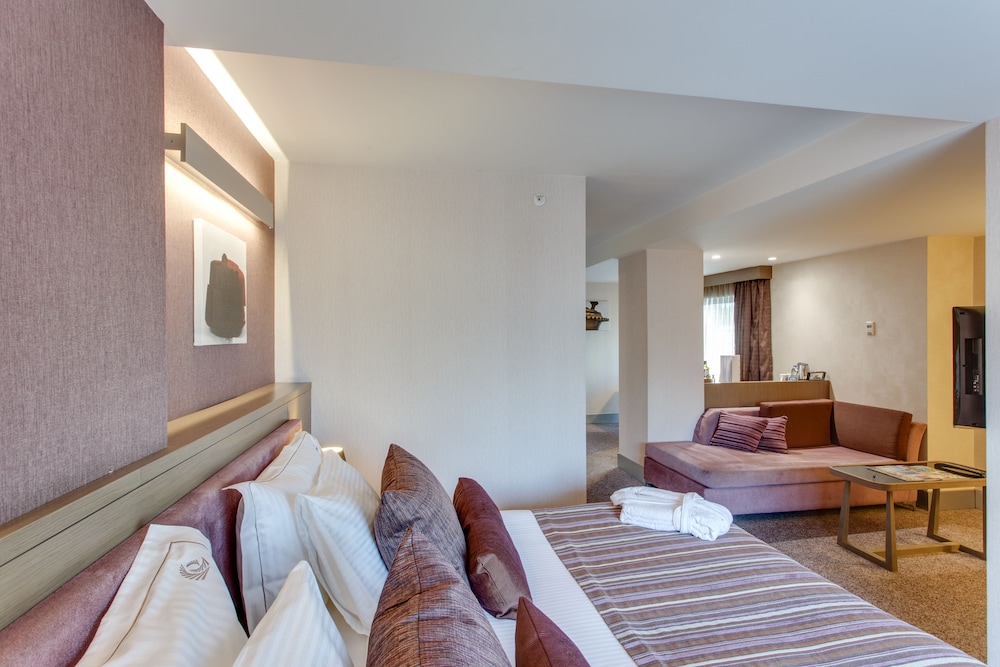 Avantgarde Levent 15/50