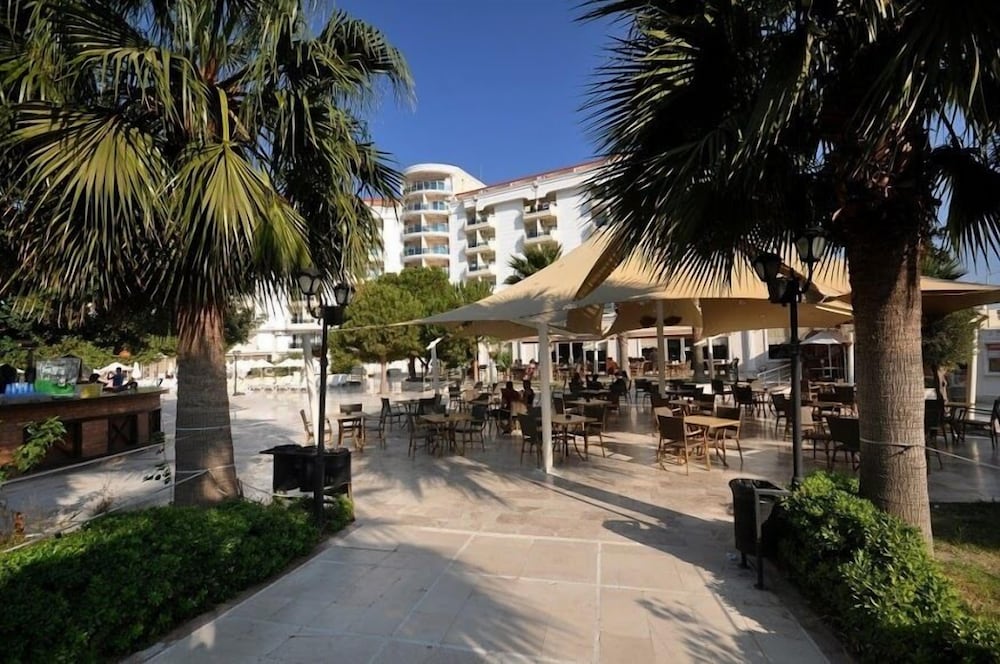 Garden of Sun Hotel 44/50