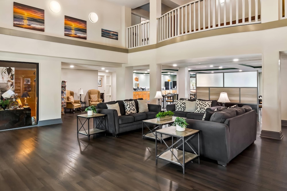 Quality Inn & Suites North Myrtle Beach 36/61