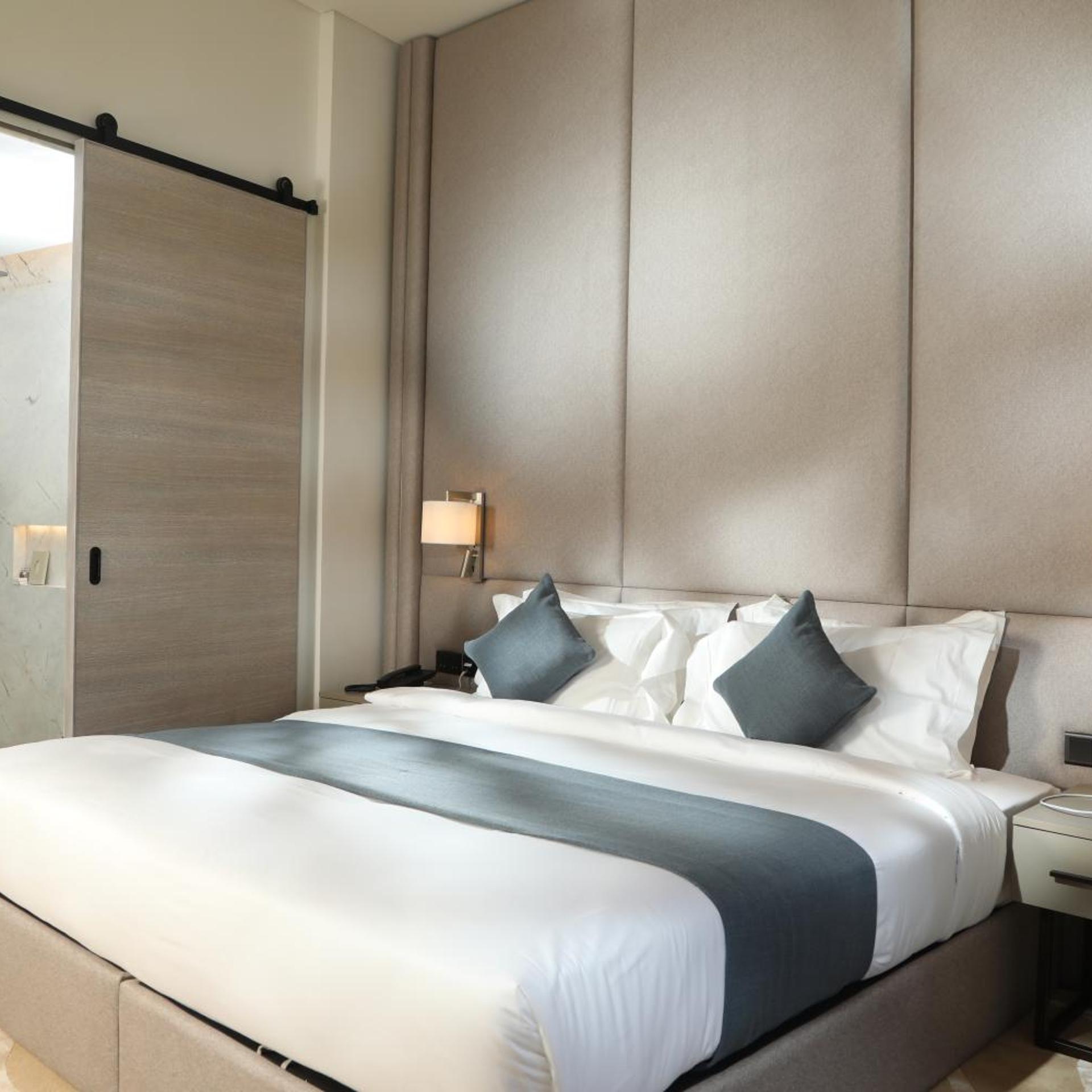 Ray Hotel Kuwait 19/63