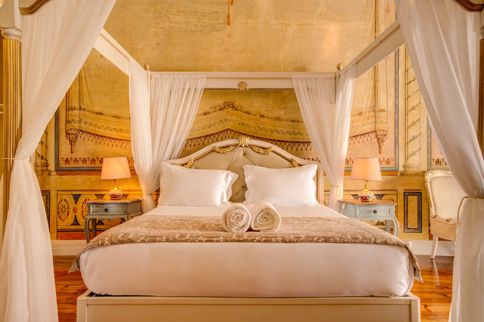 Diamante 05, Queen Bed