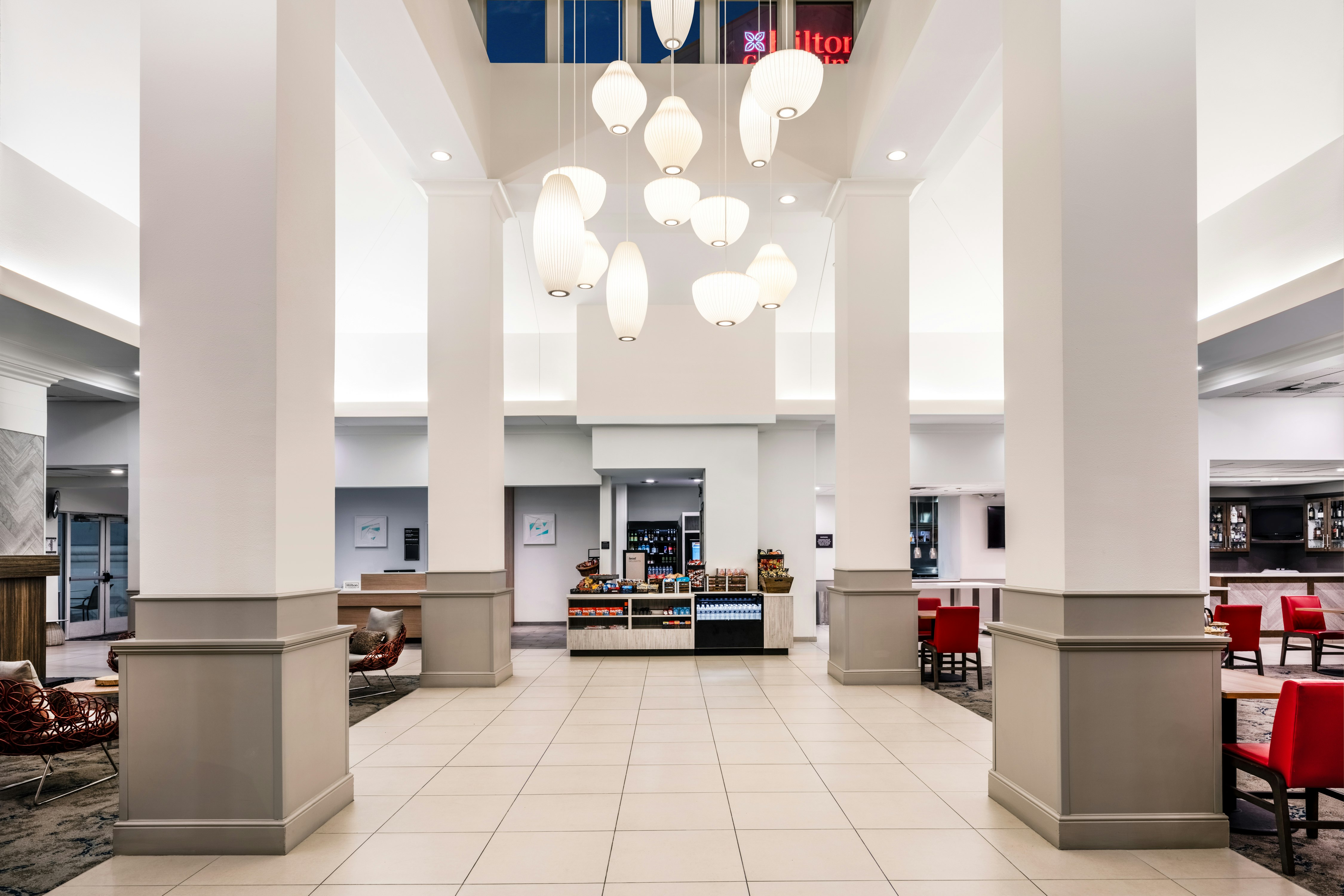Hilton Garden Inn Bakersfield 24/47