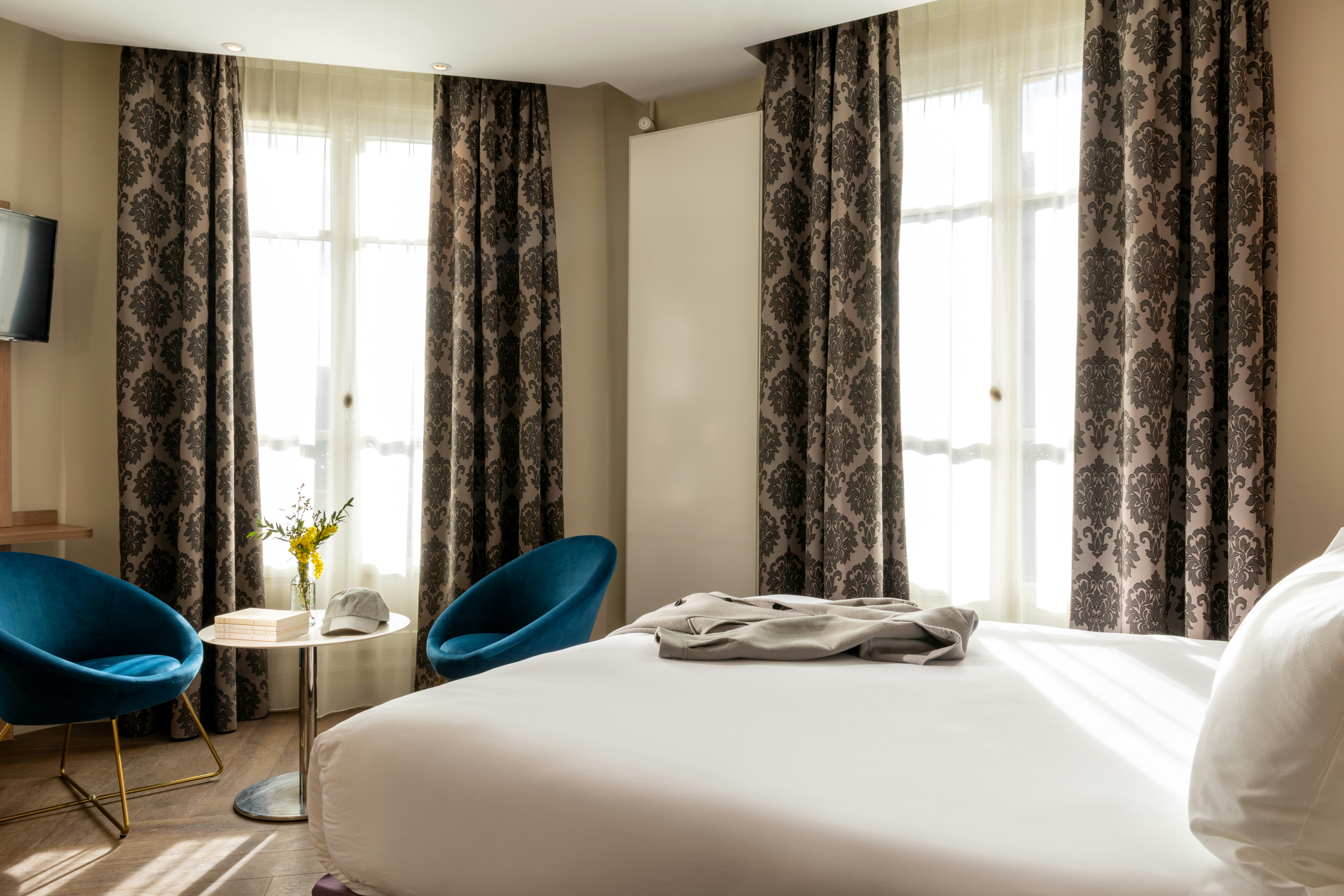 Hotel de Sevigne 32/80