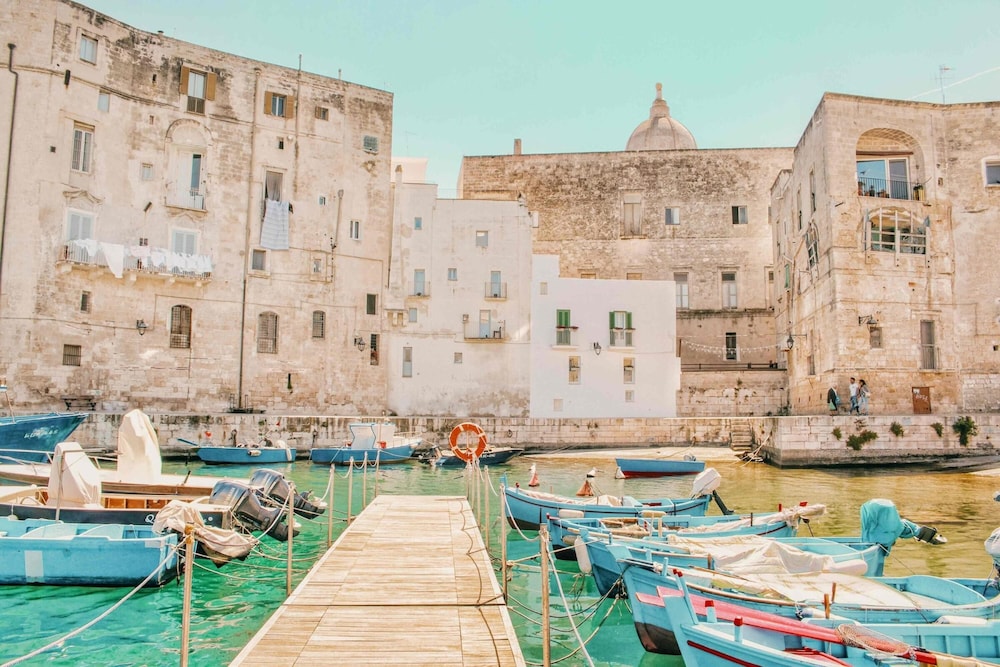 Civico 72 Monopoli 16/21