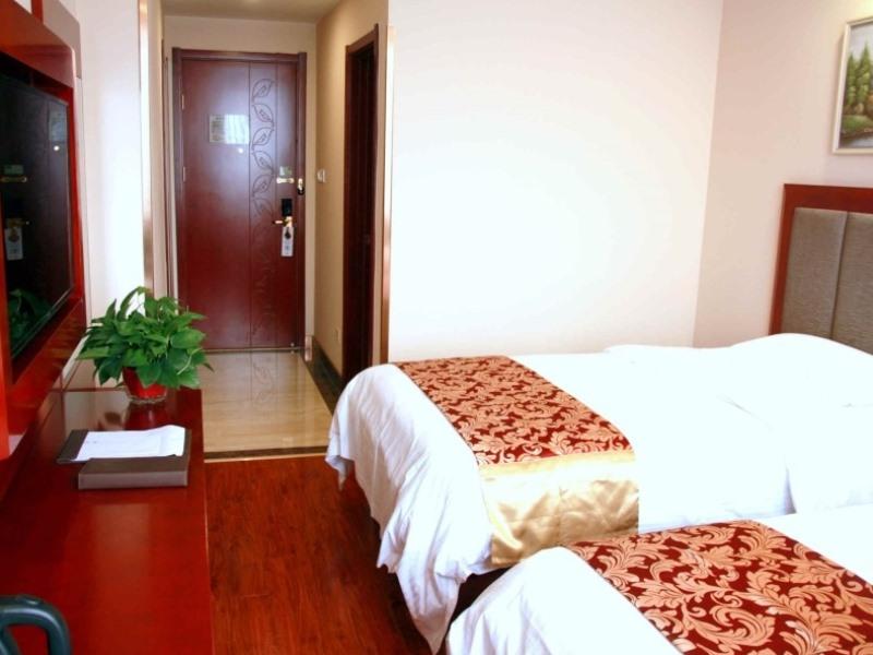 GreenTree Inn Beijing Caoqiao Metro Station Xinfadi Business Hotel 24/49