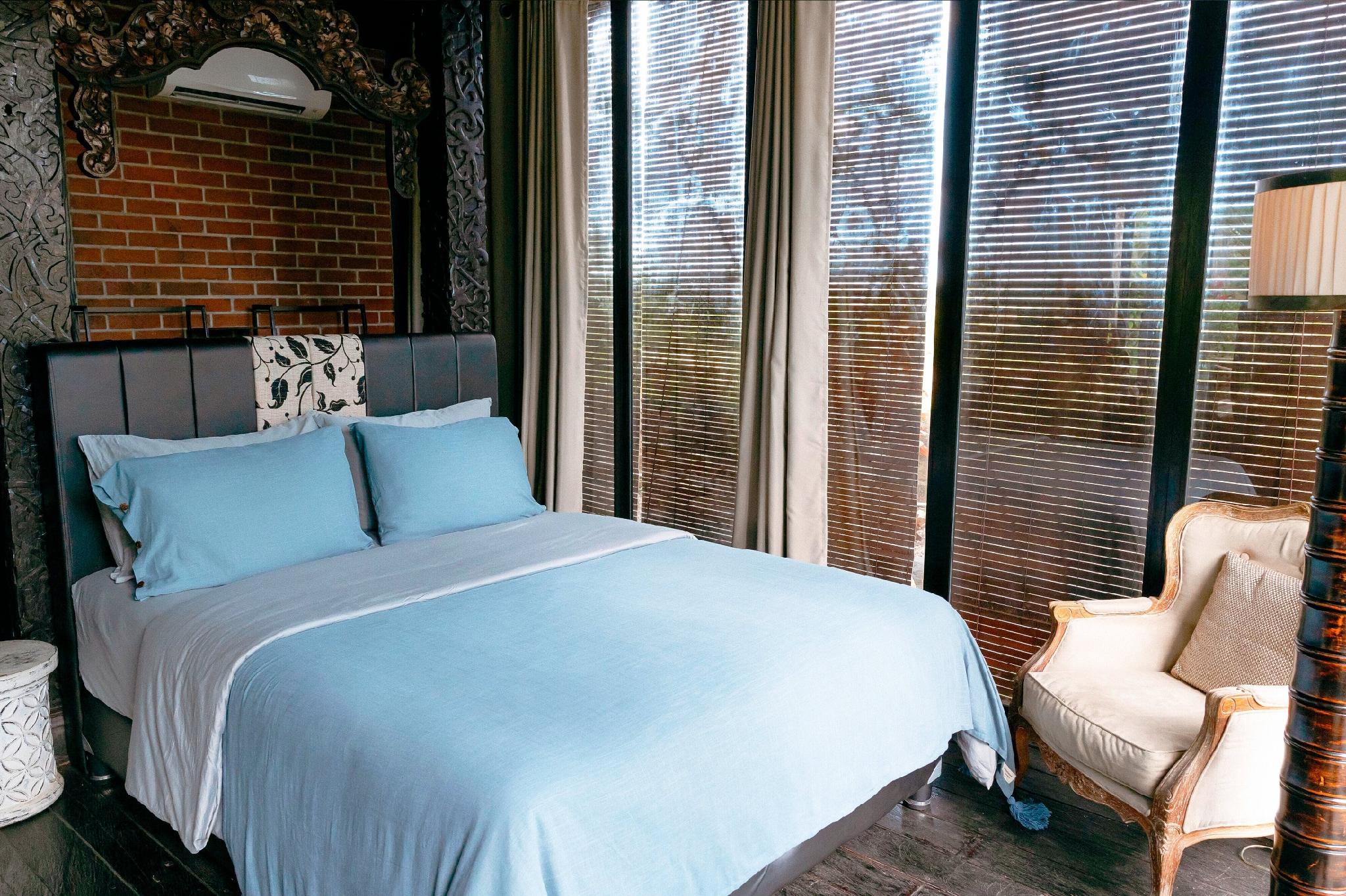 2 Rooms, Villa, Ocean Front