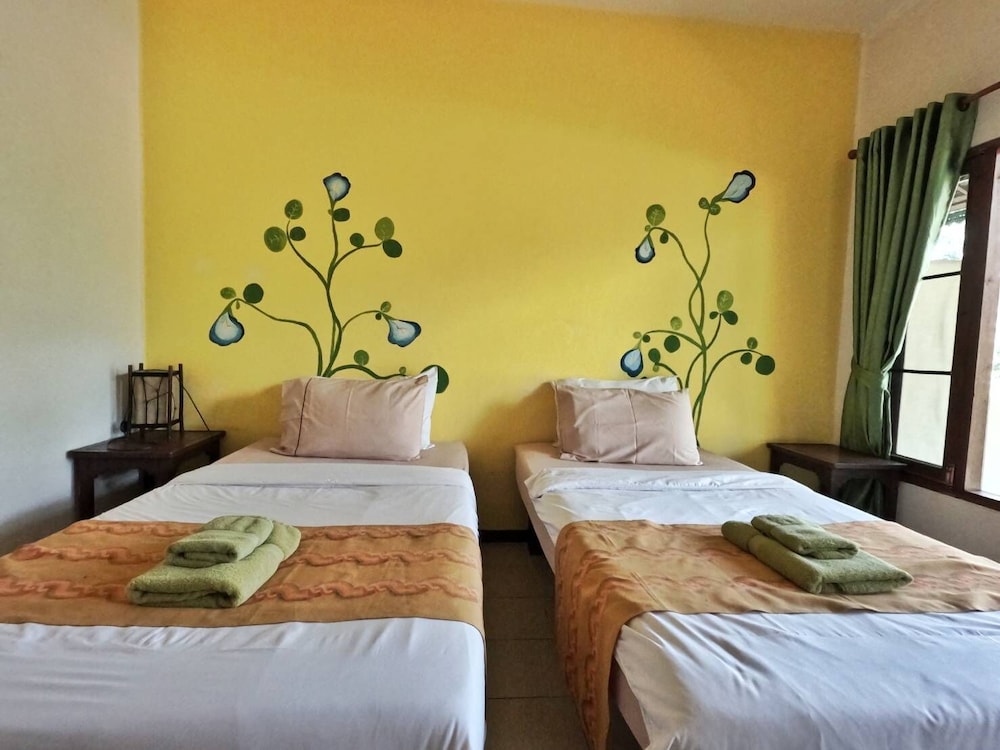 STANDARD, TWIN BEDS