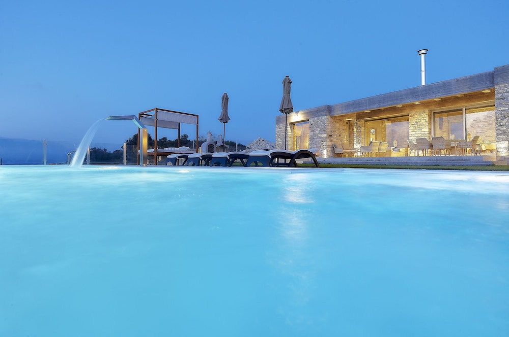 Kouros & Kori Villas 30/49