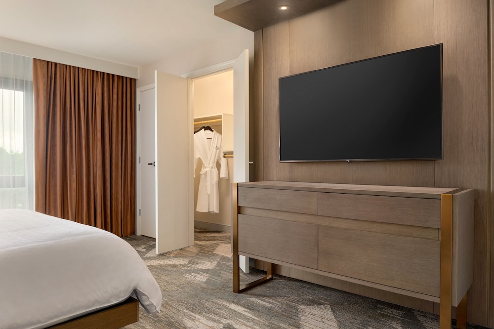 Sheraton Madison Hotel 18/70