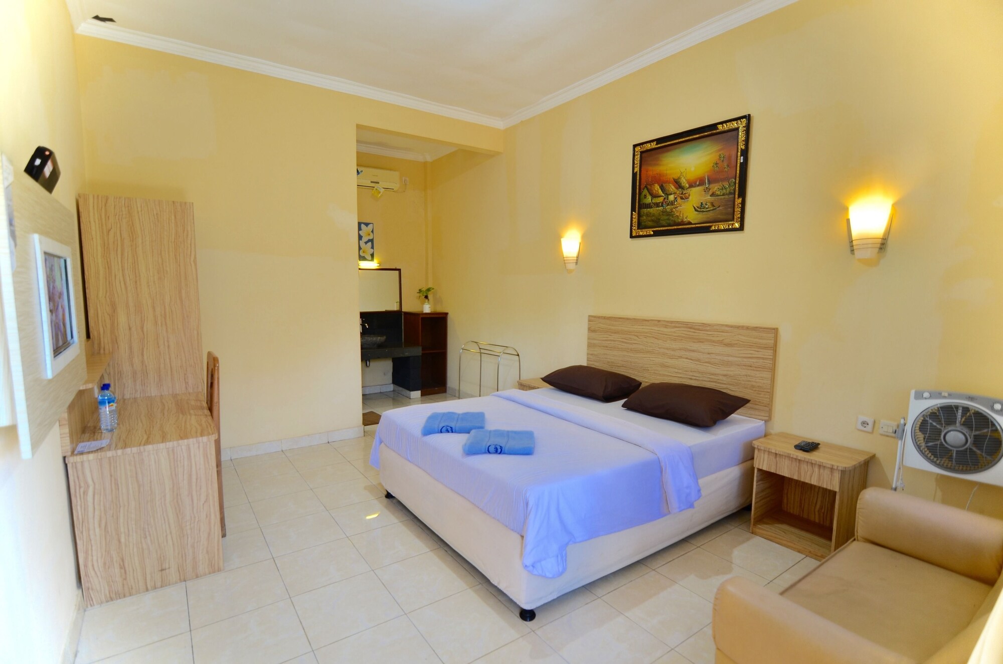 غرفة قياسية بسرير مزدوج، Transit Hotel 6/10