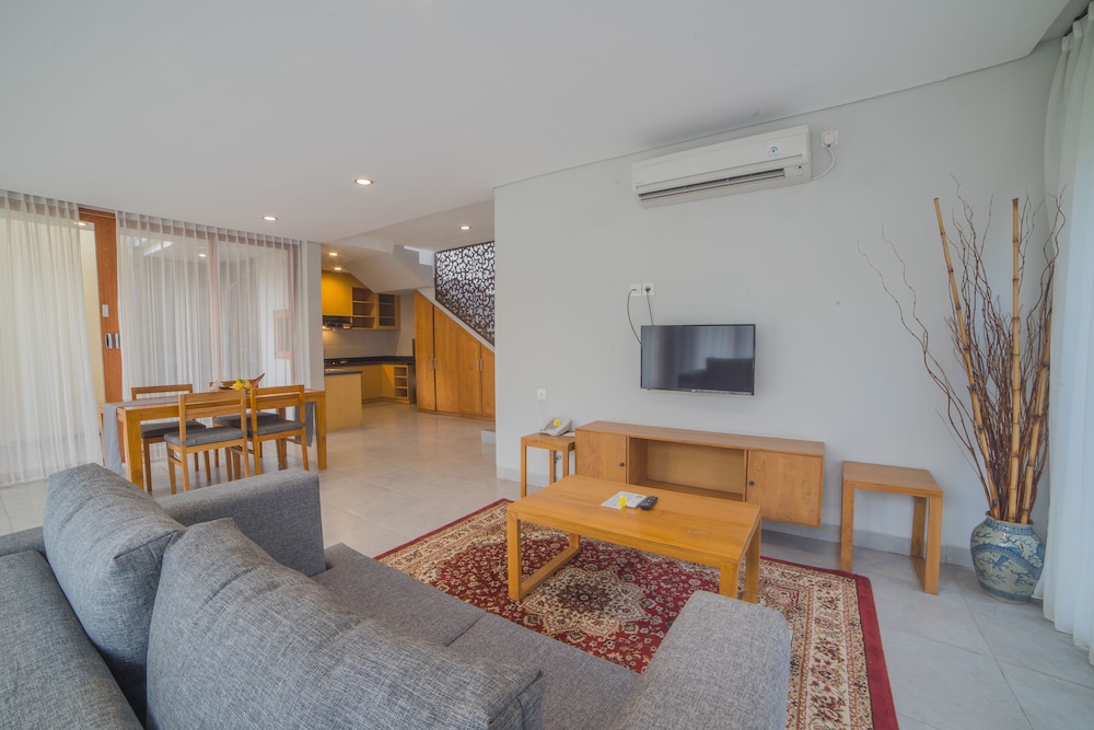 Grand Kesambi Resort and Villa 86/111