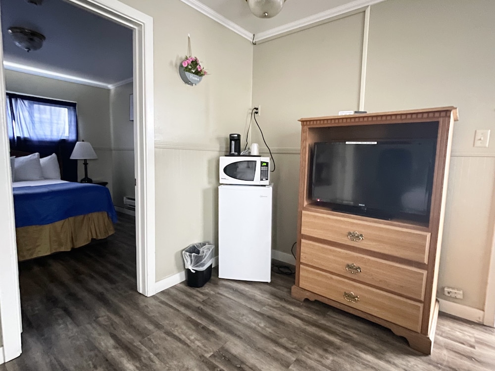 Omeo Suites Glass Beach 3/50