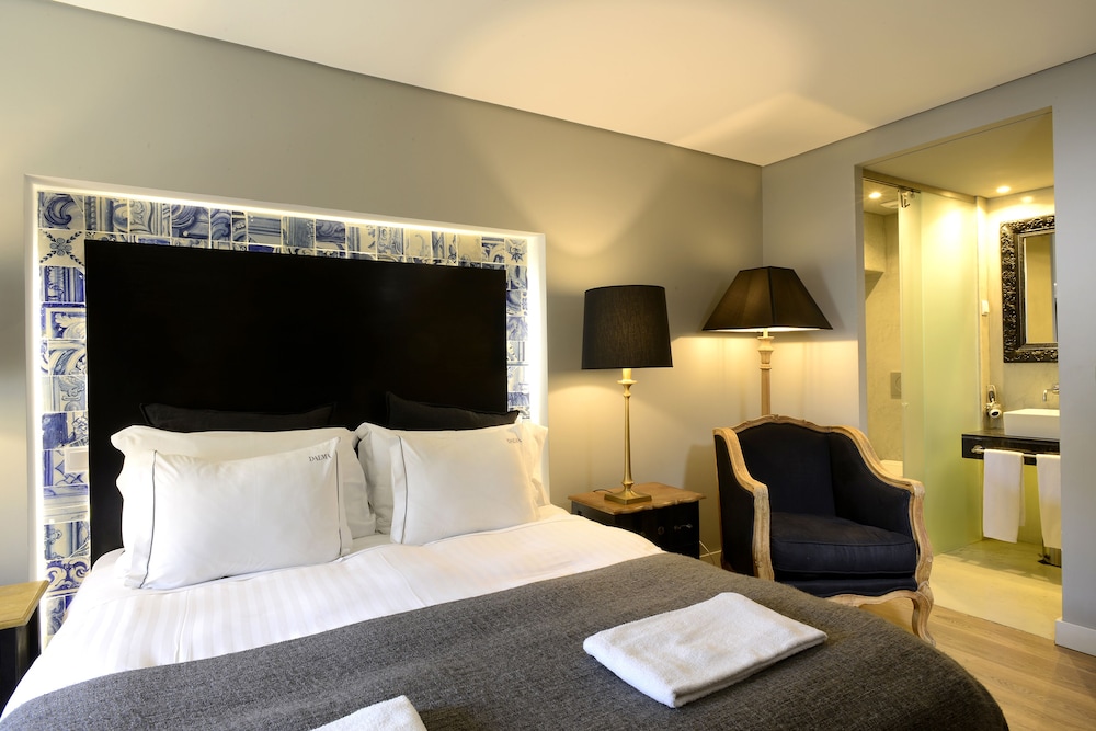 Dalma Old Town Suites 21/72