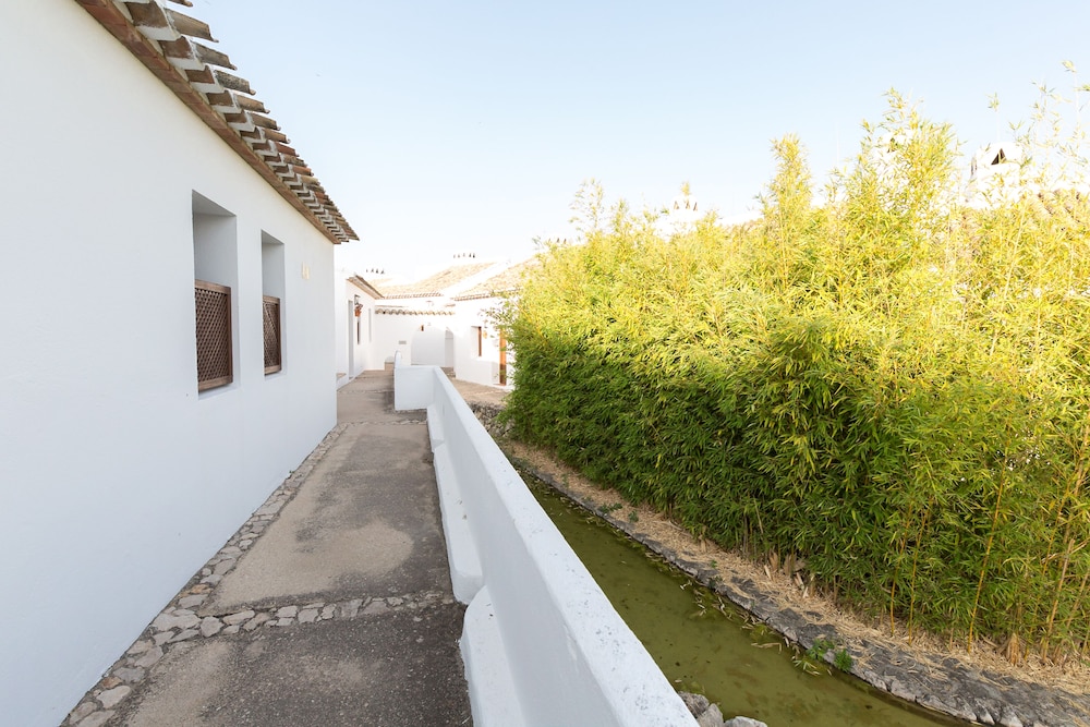 Hotel Villa Turistica de Priego 52/58