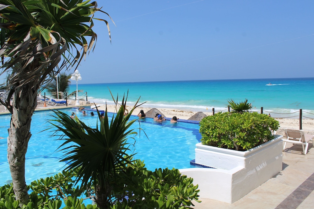 Bsea Cancun Plaza Hotel 57/69