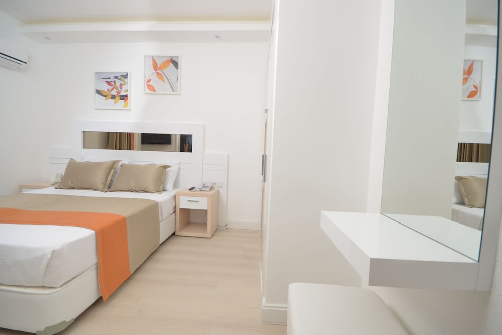 DOCS HOTEL KEMER 28/58
