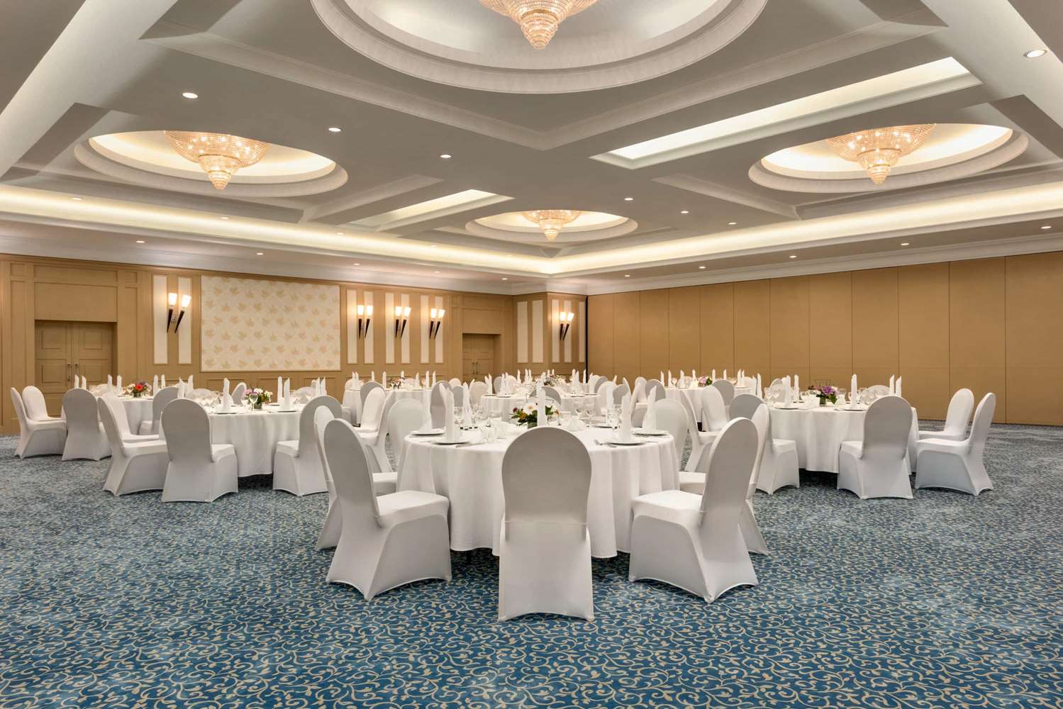 Wyndham Tashkent 56/58