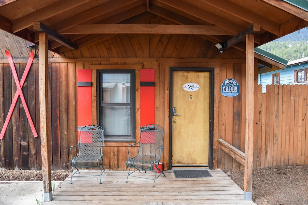 Alpine Lodge 24/50