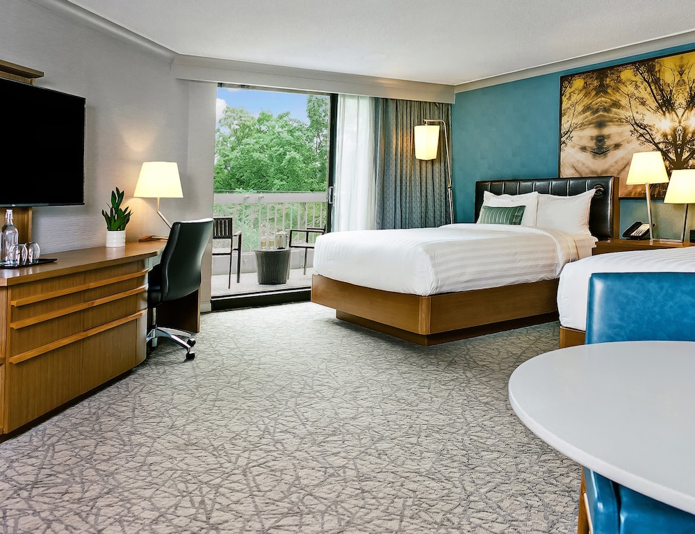 Crowne Plaza Toronto – North York