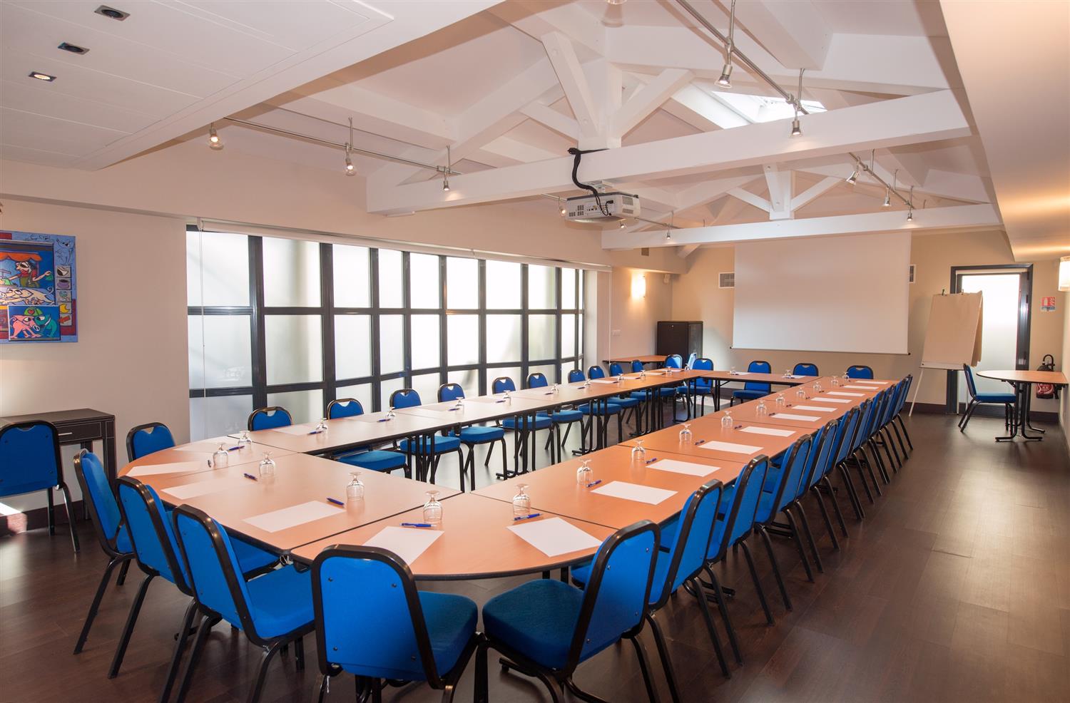 restaurant cafeteria