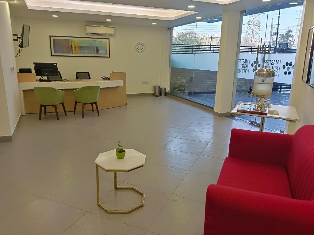 Mastiff Hotel City Nest Gurgaon 33/56