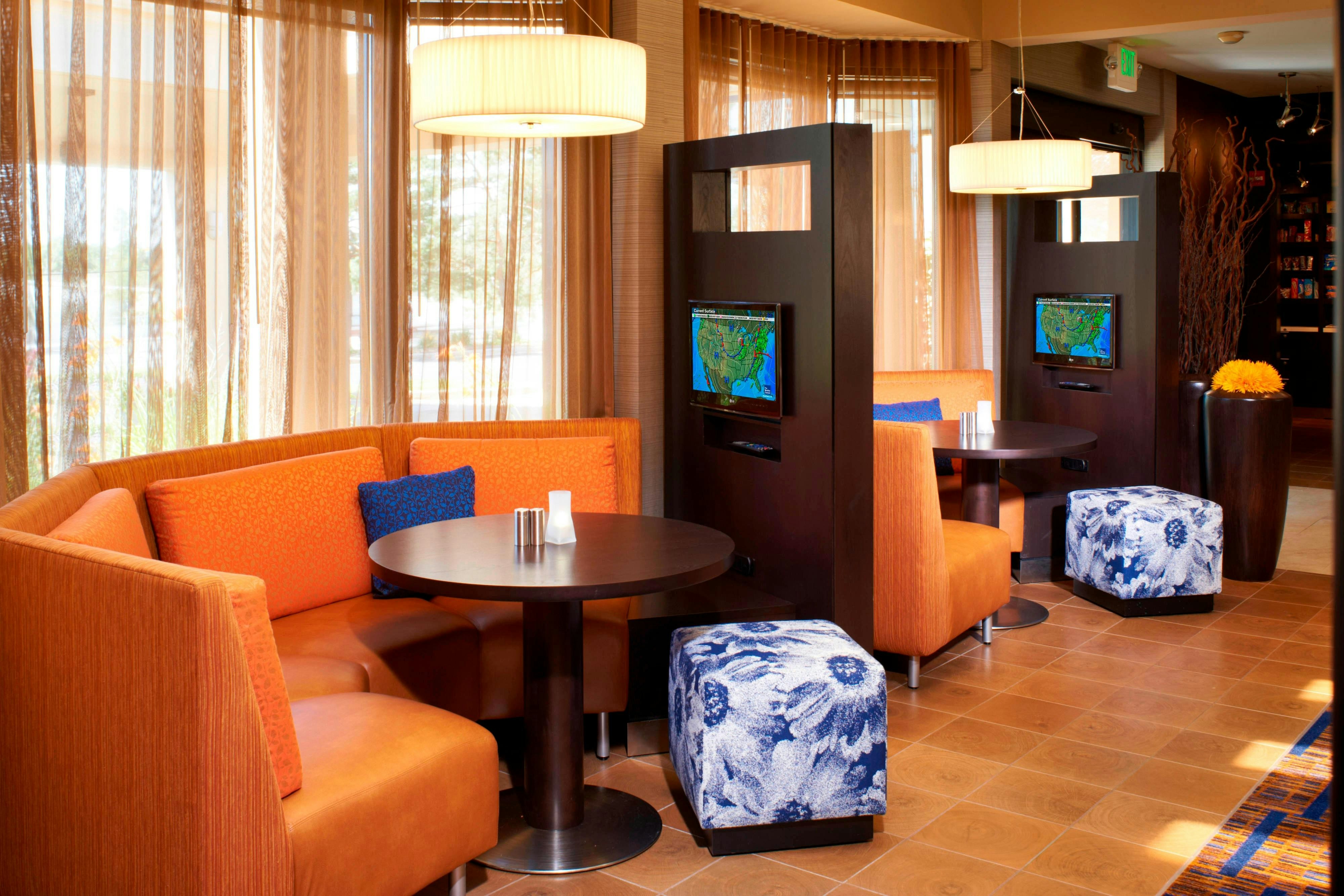 Courtyard by Marriott Chicago Deerfield 9/19