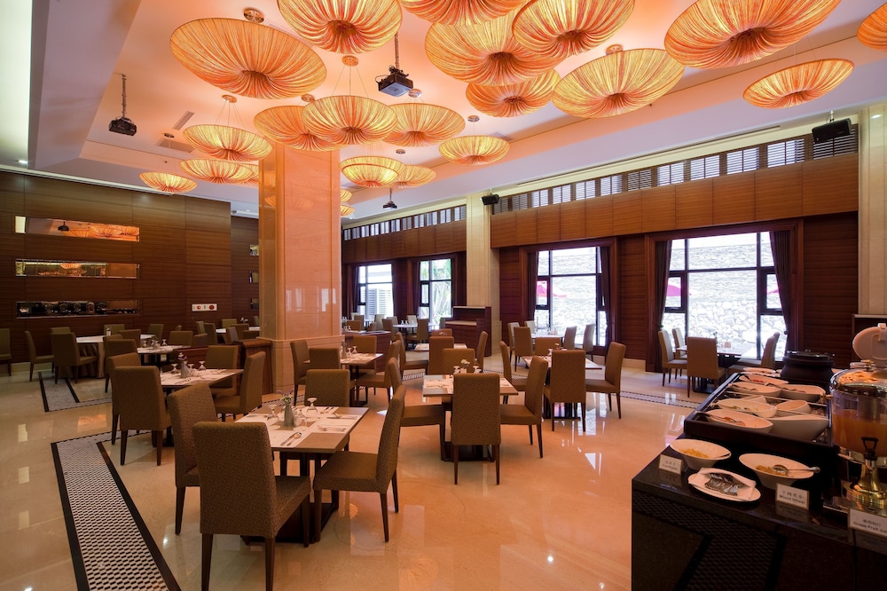 FULLON HOTEL LINKOU 17/22