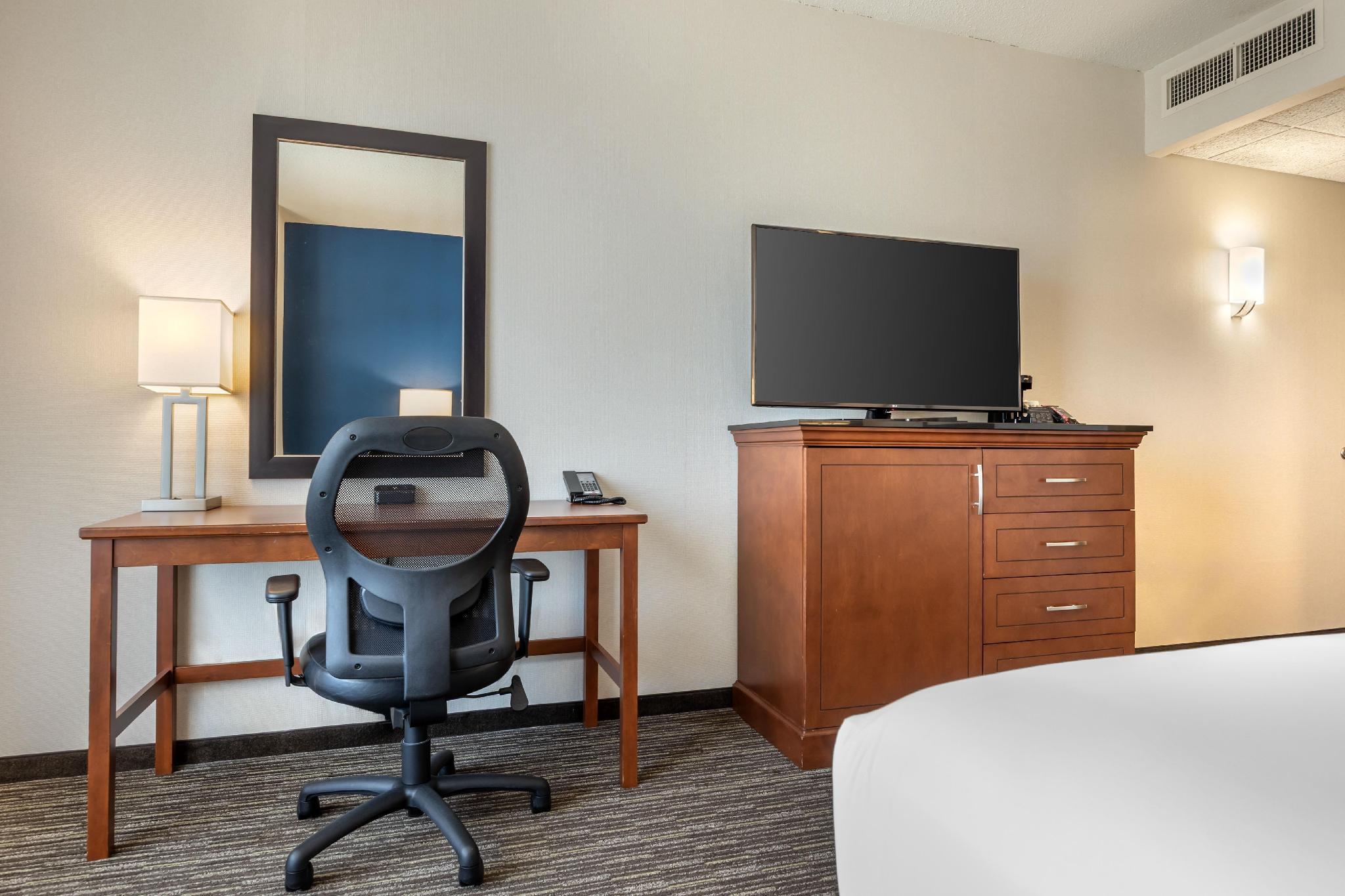 Howard Johnson Inn Columbia 45/50